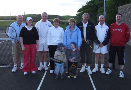 Culdaff Tennis Club members and guests inclucing David McCandless, Joan McCandless, Oliver Drummond, Letty Lucas, Noah and Ethan, Grace McCandless, Trevor Topping, George Lucas and Kevin Cleary.