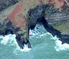 The 50ft crabbing boat Horizon stuck on rocks in Lough Swilly.